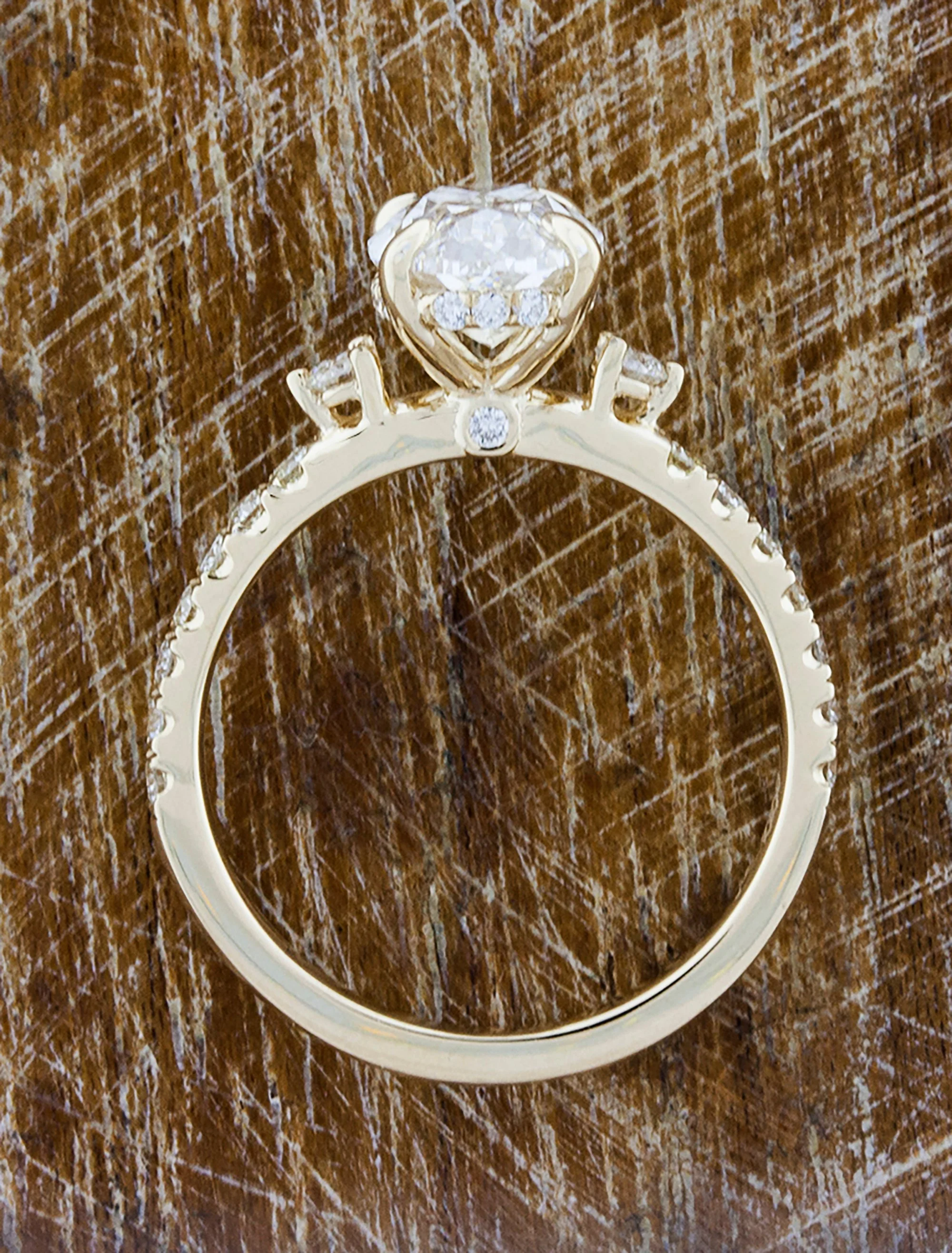 Lucia - Oval - Image 4